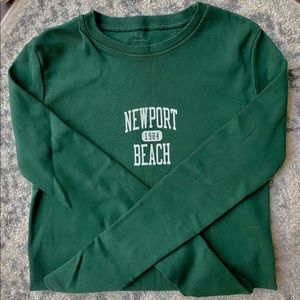 BRANDY MELVILLE NEW PORT GREEN LONG SLEEVE